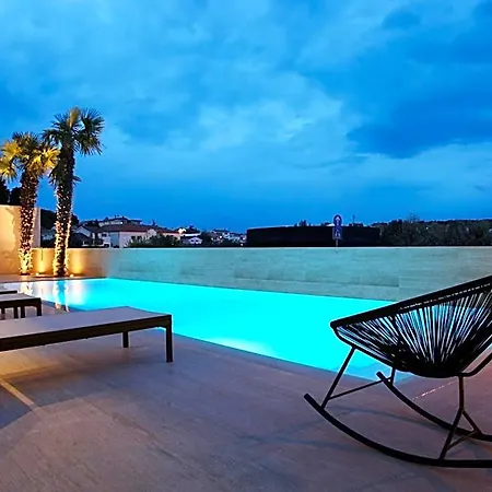 Boutique Valsabbion 4* Pula